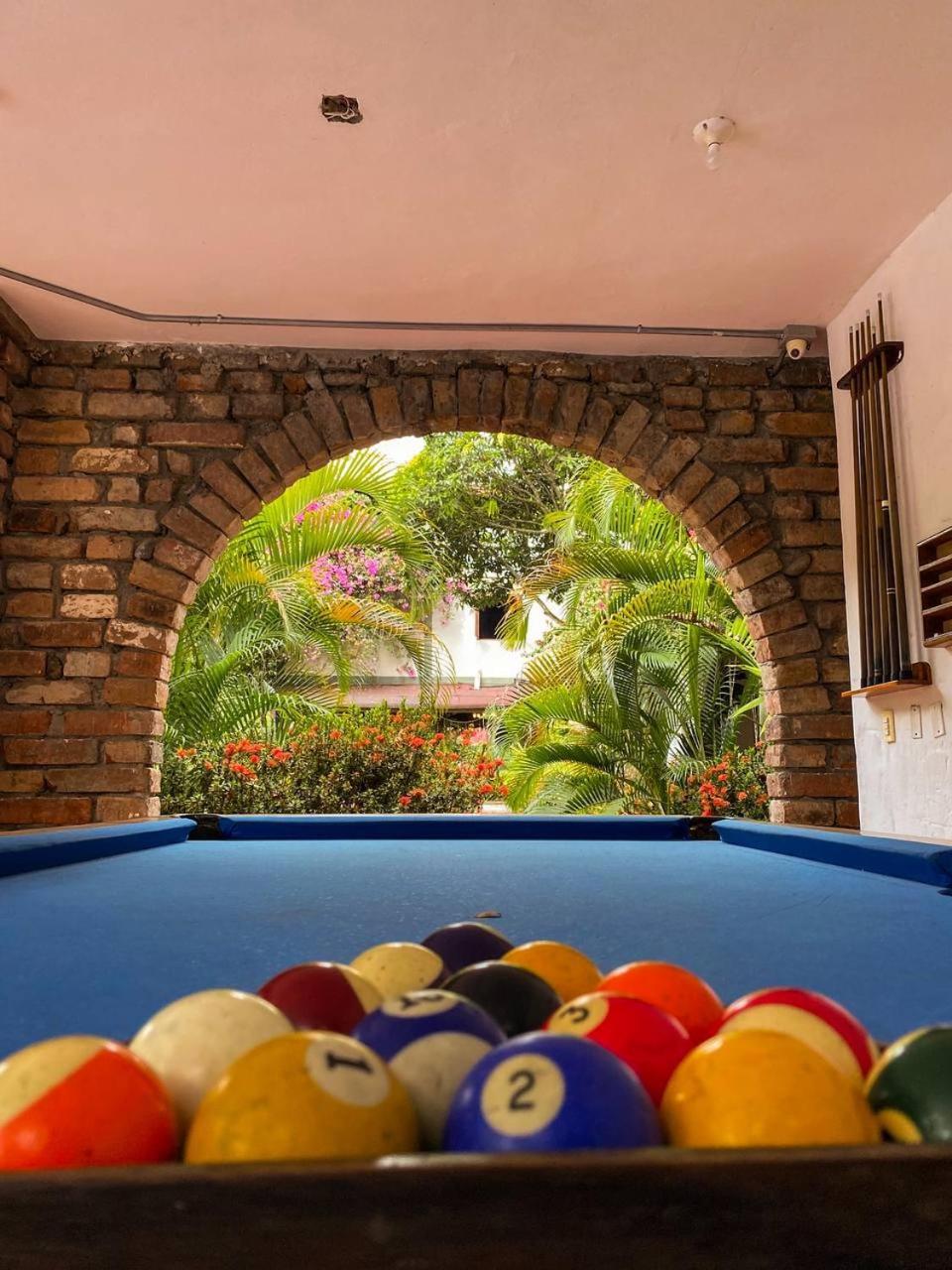 Hotel Y Restaurante Bienmesabe Santa Fe de Antioquia Extérieur photo